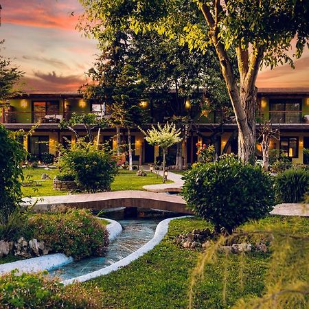 Simi Luxury Suites Плака-Литохоро Экстерьер фото
